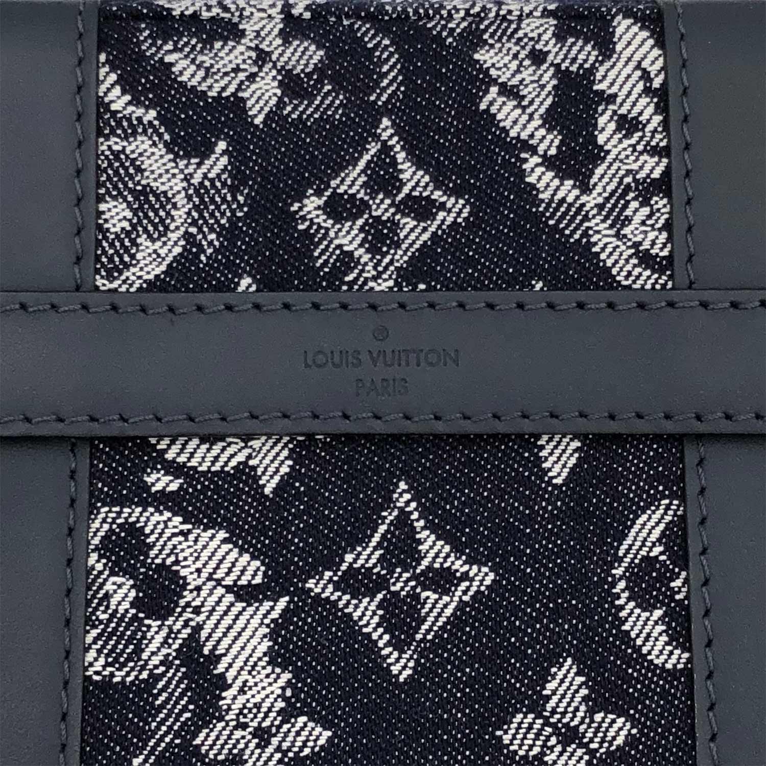 LOUIS VUITTON Monogram Tapestry Trunk Messenger Bleu 1286692