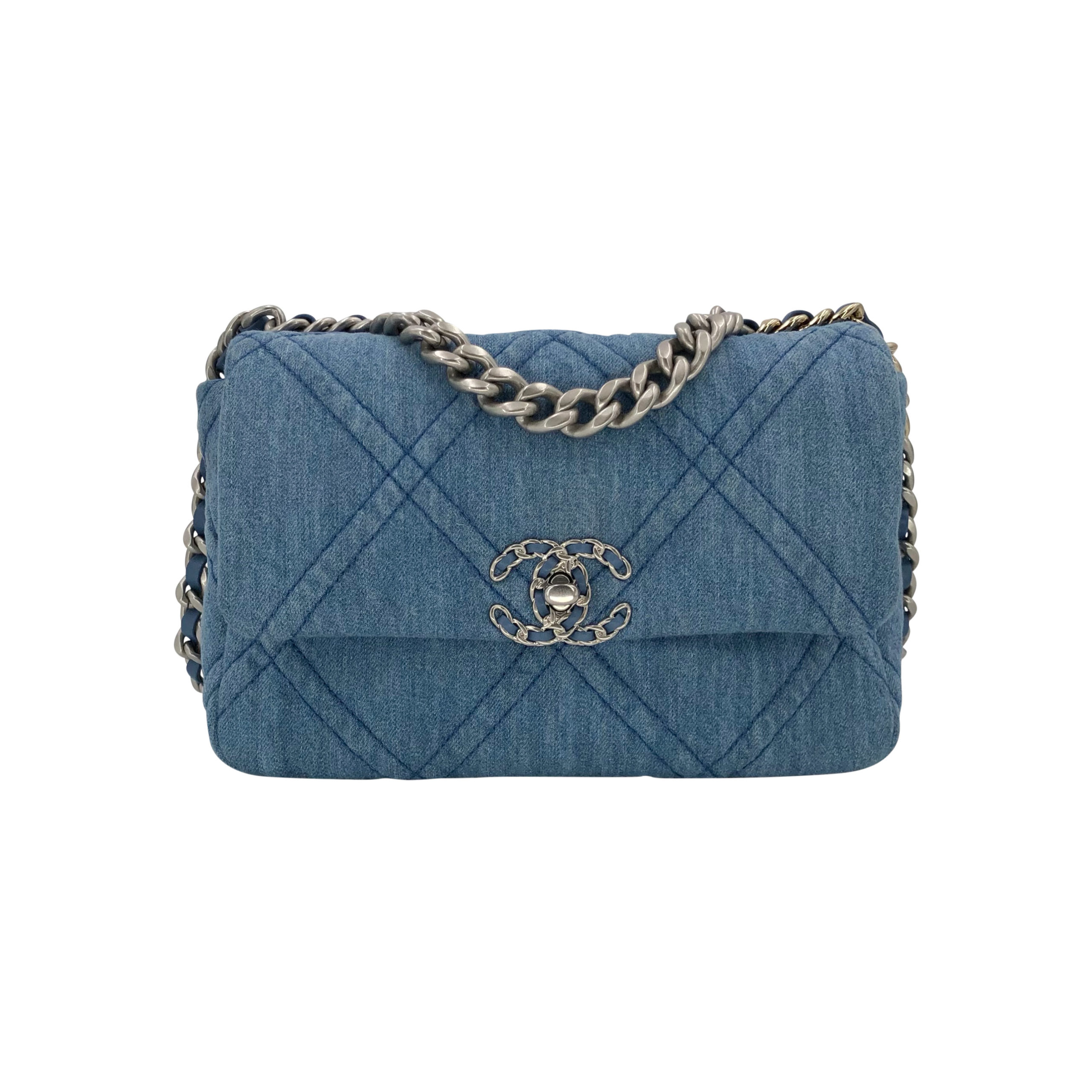 Chanel 19 flap bag in denim with silver & gold hardware - DOWNTOWN UPTOWN  Genève