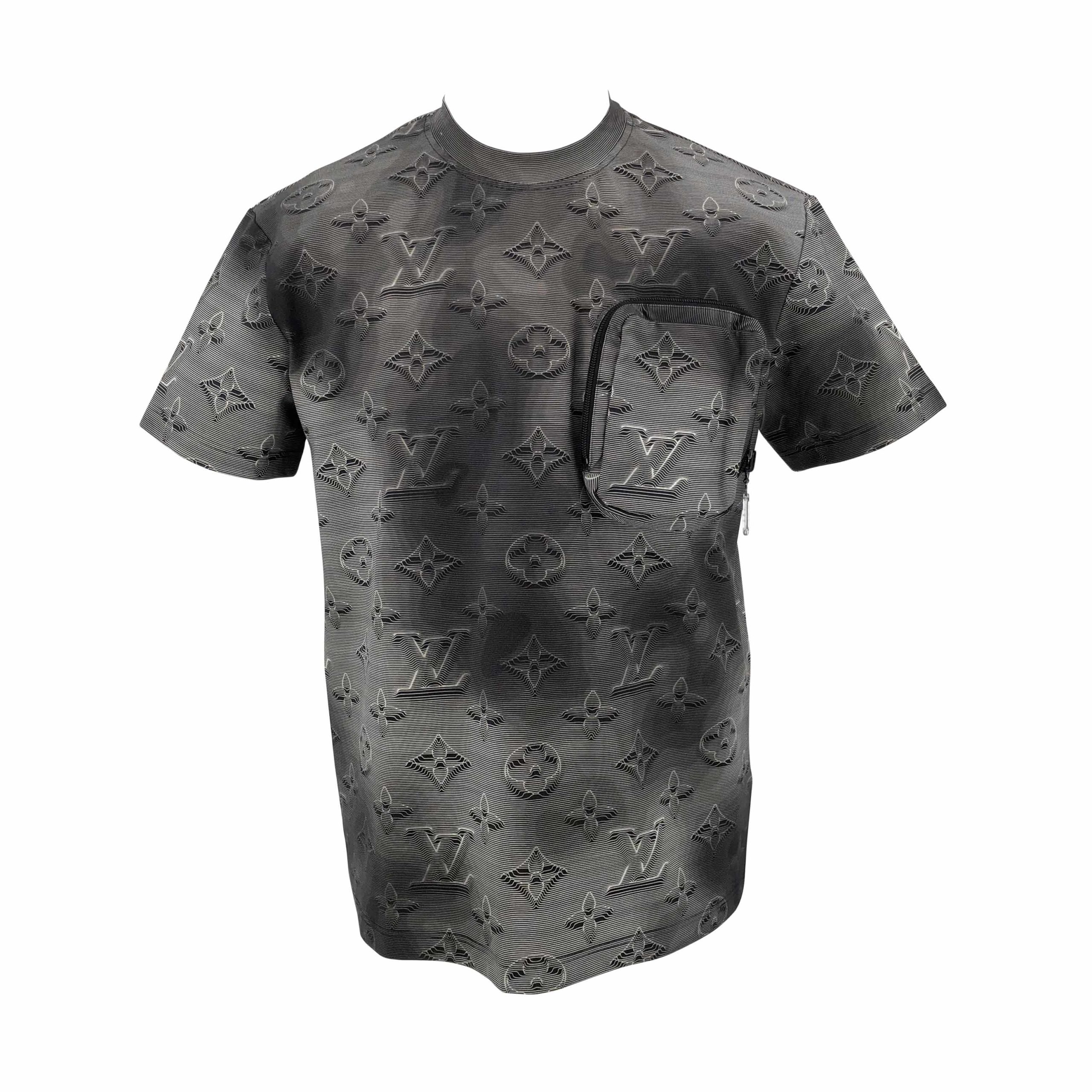 Louis Vuitton t-shirt in grey polyamide with 3D monogram effect