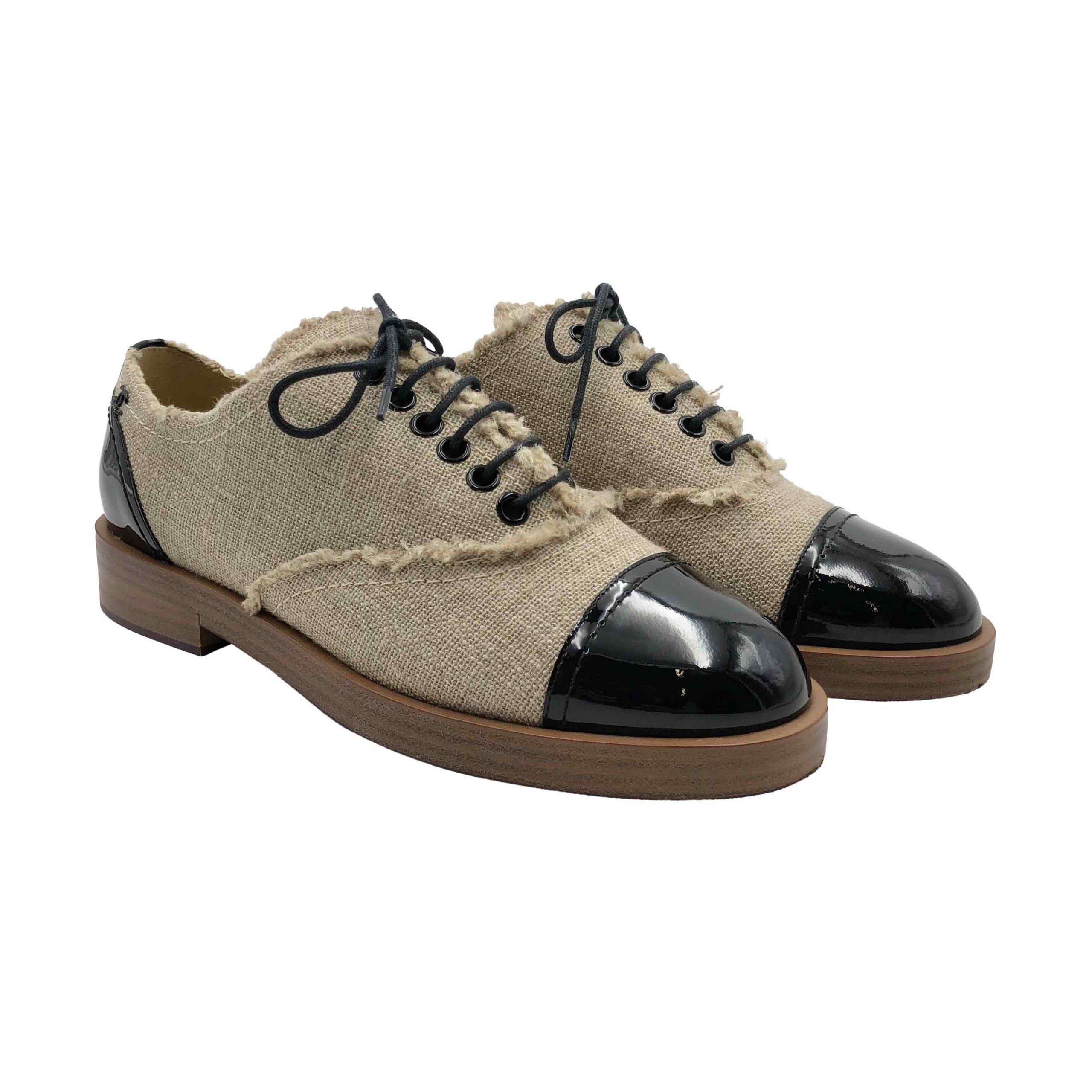 Chanel Oxford shoes in hessian with black patent toes - DOWNTOWN UPTOWN  Genève