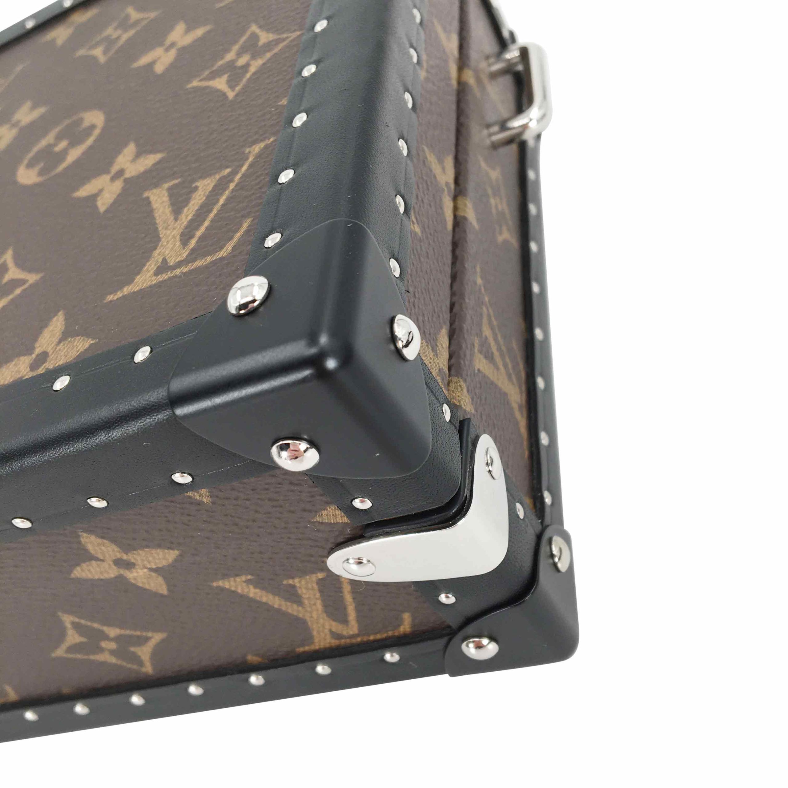 Louis Vuitton 2022 Monogram Blurry Wavy Clutch Box w/ Strap - Brown  Messenger Bags, Bags - LOU759669