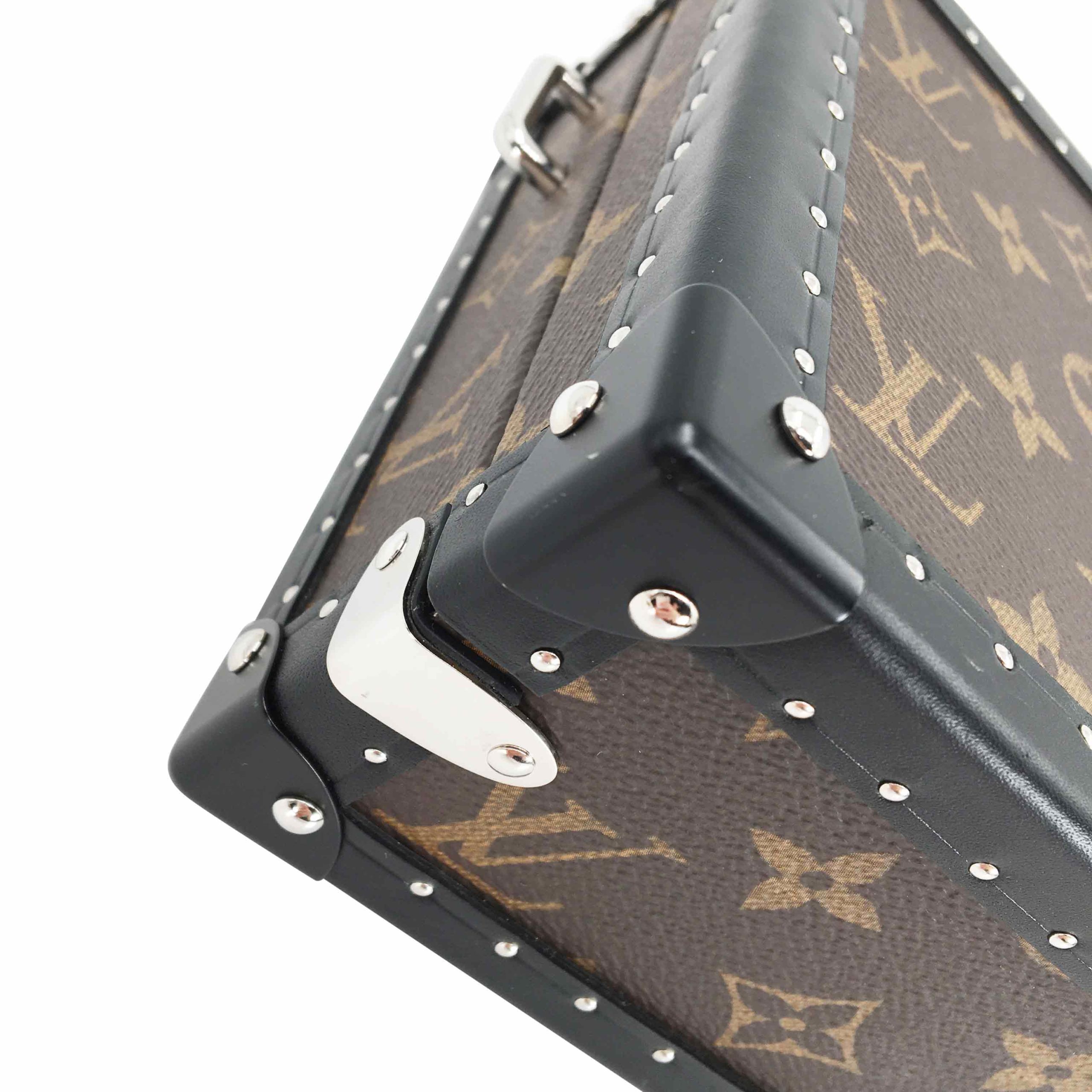 Louis Vuitton LV Wheel box bag Brown Leather ref.458897 - Joli Closet